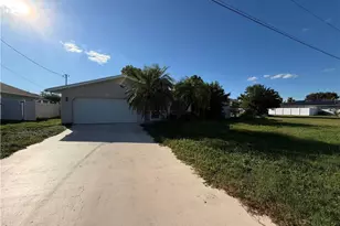 1312 SE 11th Ave, Cape Coral, FL 33990 - Photo 1