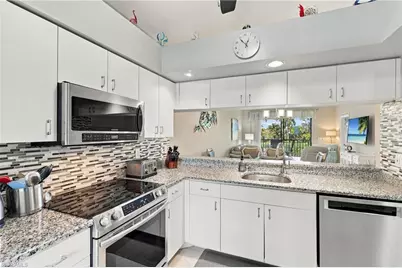 7340 Coventry Ct #818, Naples, FL 34104 - Photo 9
