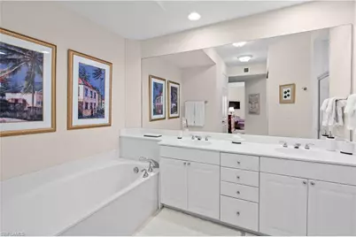 400 Flagship Dr #1008, Naples, FL 34108 - Photo 17
