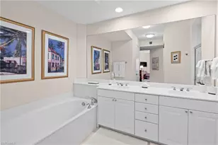 400 Flagship Dr, Naples, FL 34108 - Photo 17