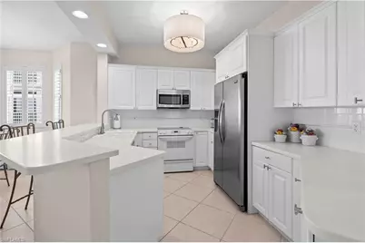 400 Flagship Dr #1008, Naples, FL 34108 - Photo 5