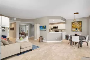 25220 Pelican Creek Cir, Bonita Springs, FL 34134 - Photo 7