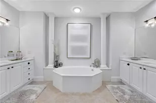 3695 Montreux Ln, Naples, FL 34114 - Photo 23
