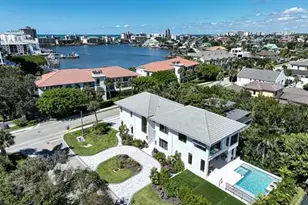 9100 Vanderbilt Dr, Naples, FL 34108 - Photo 3