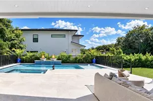 9100 Vanderbilt Dr, Naples, FL 34108 - Photo 43