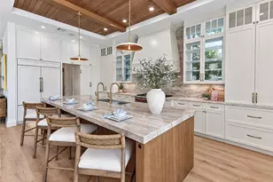 9100 Vanderbilt Dr, Naples, FL 34108 - Photo 17