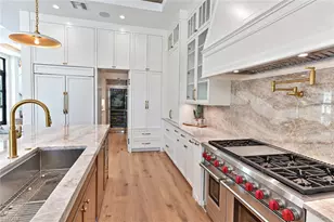 9100 Vanderbilt Dr, Naples, FL 34108 - Photo 15