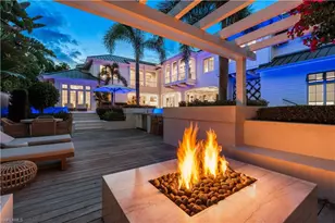 1675 Gordon Dr, Naples, FL 34102 - Photo 1