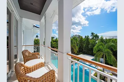 1675 Gordon Dr, Naples, FL 34102 - Photo 23