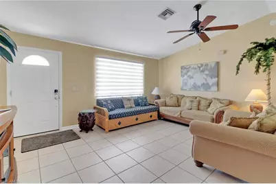 4764 Pembrooke Ln, Bonita Springs, FL 34134 - Photo 7