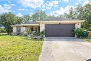 122 Teakwood Dr, Lehigh Acres, FL 33974 - Photo 17