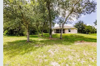 122 Teakwood Dr, Lehigh Acres, FL 33974 - Photo 15