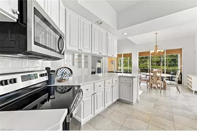 7565 Garibaldi Ct, Naples, FL 34114 - Photo 7