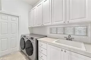 7565 Garibaldi Ct, Naples, FL 34114 - Photo 19