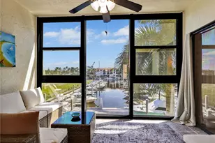 801 River Point Dr, Naples, FL 34102 - Photo 3