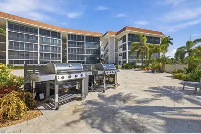222 Harbour Dr #216, Naples, FL 34103 - Photo 21