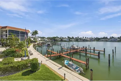 222 Harbour Dr #216, Naples, FL 34103 - Photo 19