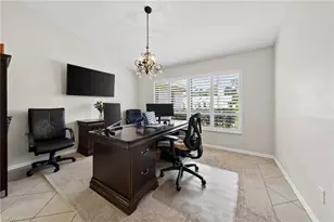 2370 Pinewoods Cir, Naples, FL 34105 - Photo 35