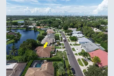 2370 Pine Woods Cir #35, Naples, FL 34105 - Photo 47