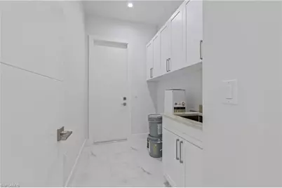 2737 2nd Ave NE, Naples, FL 34120 - Photo 19
