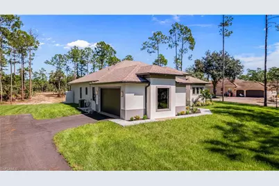 2737 2nd Ave NE, Naples, FL 34120 - Photo 3