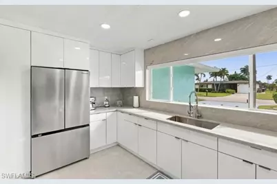 5622 Deauville Ct, Cape Coral, FL 33904 - Photo 23
