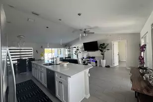 2715 NW 7th St, Cape Coral, FL 33993 - Photo 9
