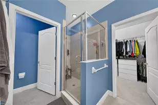 6981 Avalon Cir, Naples, FL 34112 - Photo 11