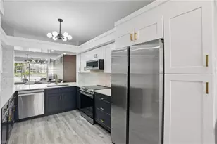 1220 Sarah Jean Cir, Naples, FL 34110 - Photo 13