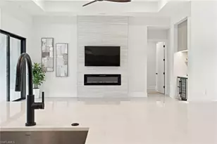 18432 Royal Hammock Blvd, Naples, FL 34114 - Photo 15
