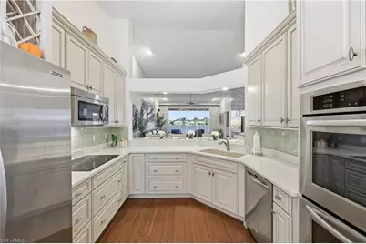 3370 W. Crown Pointe Blvd Blvd #202, Naples, FL 34112 - Photo 9