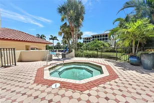 6000 Pelican Bay Blvd, Naples, FL 34108 - Photo 23