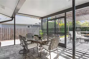 800 100th Ave N, Naples, FL 34108 - Photo 25