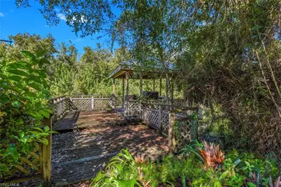 340 Pollywog Pt, Labelle, FL 33935 - Photo 31