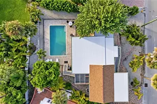 210 Miramar St, Fort Myers Beach, FL 33931 - Photo 39