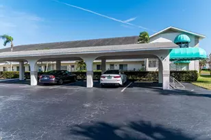 452 Belina Dr, Naples, FL 34104 - Photo 25