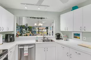 452 Belina Dr, Naples, FL 34104 - Photo 3