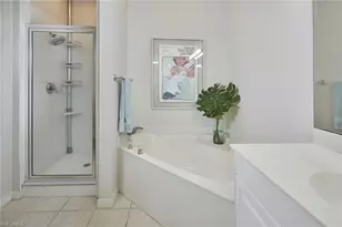 6275 Wilshire Pines Cir, Naples, FL 34109 - Photo 15