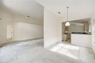 128 Napa Ridge Way, Naples, FL 34119 - Photo 13
