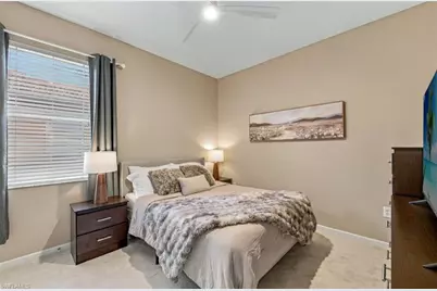 10025 Heather Ln #704, Naples, FL 34119 - Photo 15