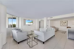 4041 Gulf Shore Blvd NW, Naples, FL 34103 - Photo 5