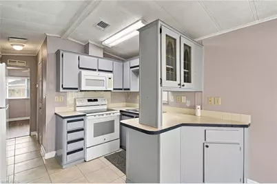 17195 Fostoria Ln, Fort Myers, FL 33967 - Photo 11