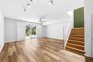 5729 Cove Cir, Naples, FL 34119 - Photo 5