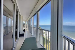 9577 Gulf Shore Dr, Naples, FL 34108 - Photo 23