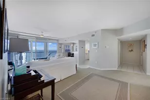 9577 Gulf Shore Dr, Naples, FL 34108 - Photo 9