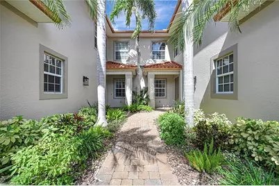 6433 Legacy Cir #1302, Naples, FL 34113 - Photo 5