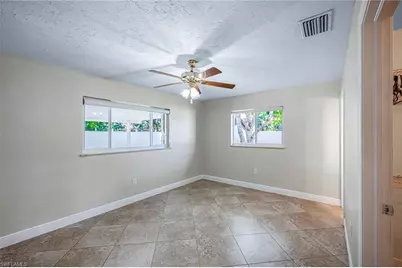 4690 Capri Dr, Naples, FL 34103 - Photo 15