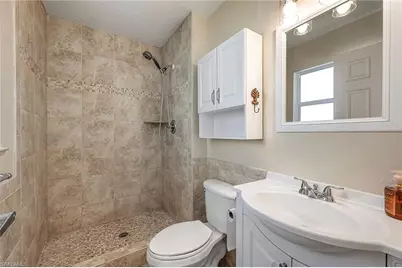 4690 Capri Dr, Naples, FL 34103 - Photo 17
