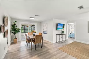 2265 Outrigger Ln, Naples, FL 34104 - Photo 9