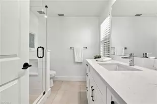 2265 Outrigger Ln, Naples, FL 34104 - Photo 21